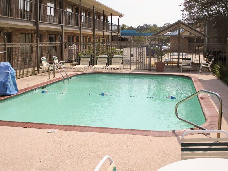 Motel Studio 6 Luling, La