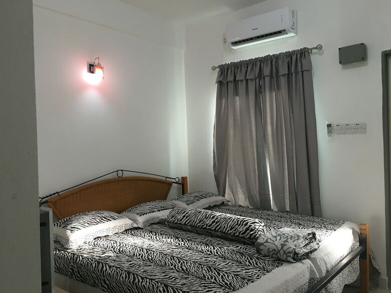 Hotel Lyaa Resthouse