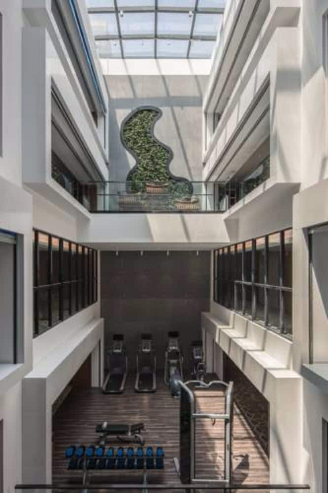 TRYP By Wyndham Hotel Xian