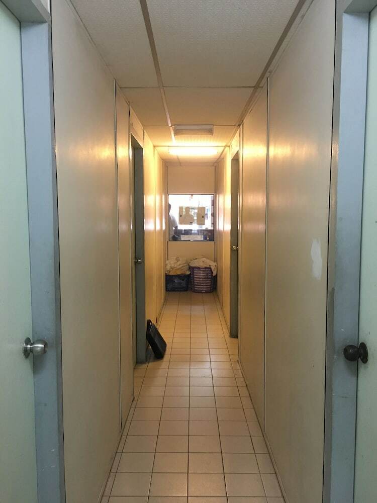 Halcyon Hotel