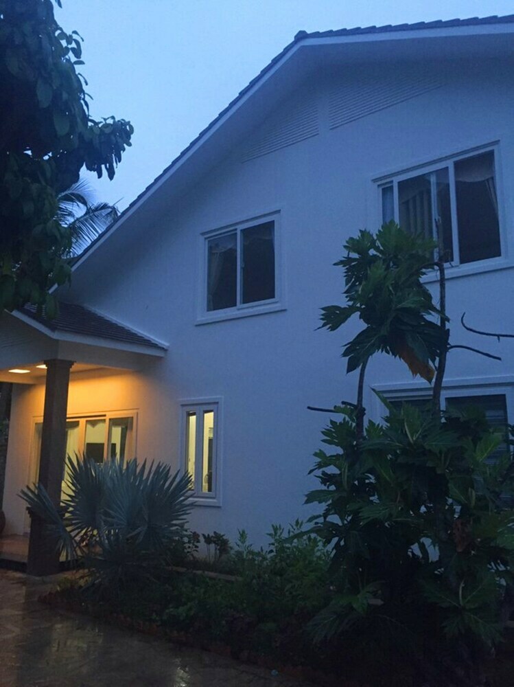 Hotel Le Giang Villa