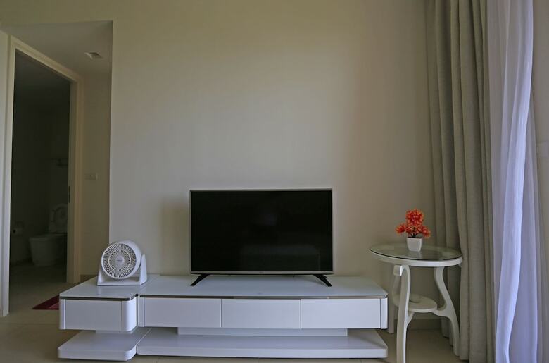 Unixx Condominiums By Win 99 Group