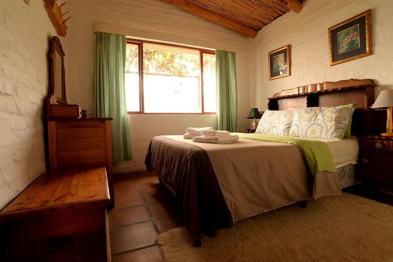 Kliphuis Stone Cottage