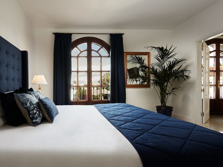 Hotel The Touch Puerto Ban�s