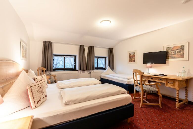 Hotel Sauerlacher Post