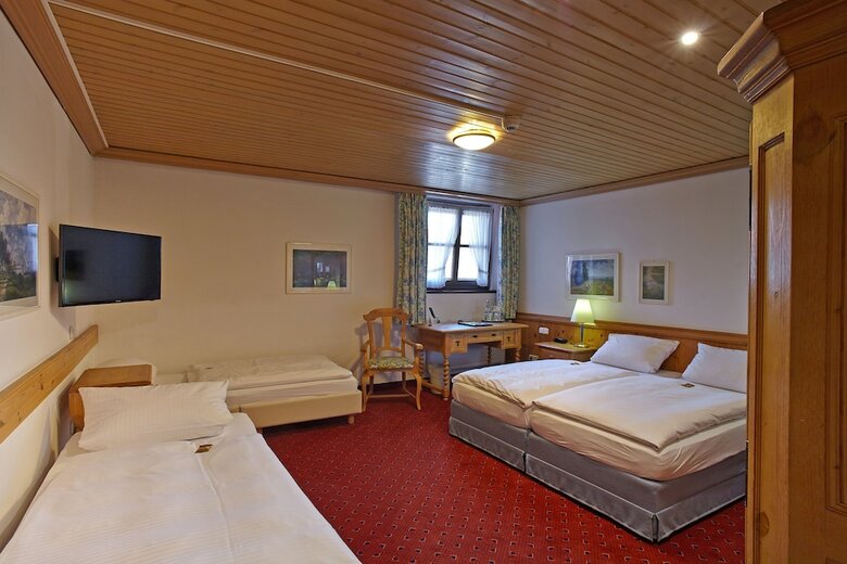 Hotel Sauerlacher Post