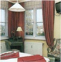 Hostal Wirtshaus Am See