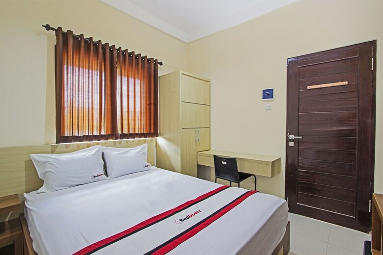 Hotel Reddoorz @ Babarsari