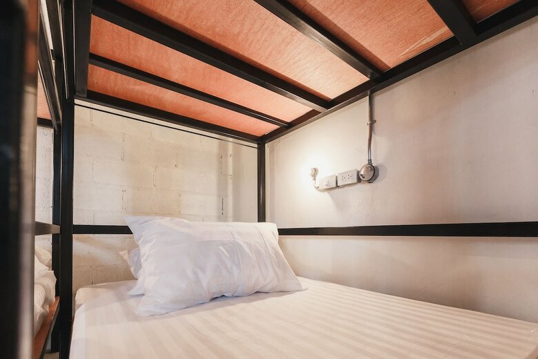 Hostal Nivas Siam Hostel