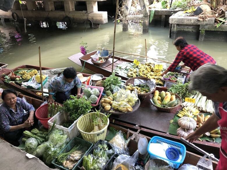 Hostal Nivas Siam Hostel