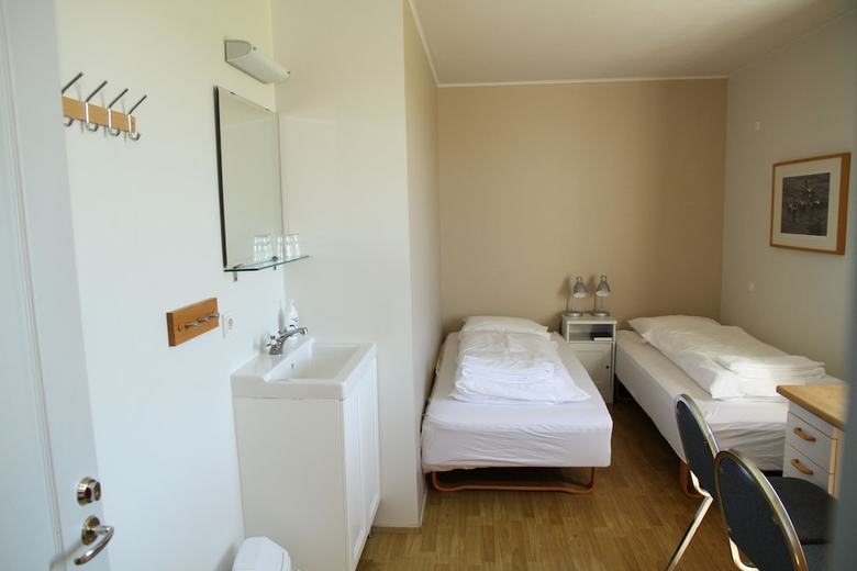Hotel Eyj�lfssta�ir Guesthouse Egilssta�ir
