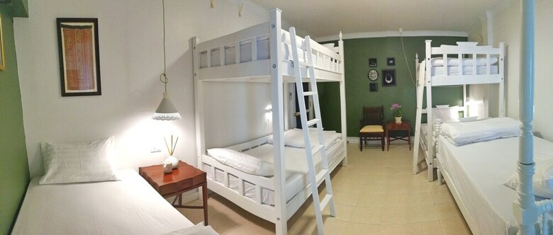 Hostal Bed In Town
