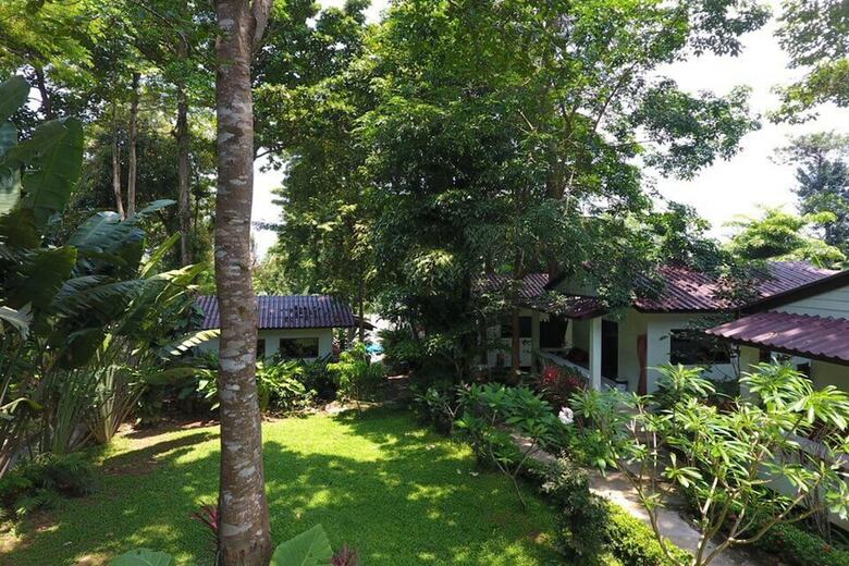 Hotel Kamrai Resort