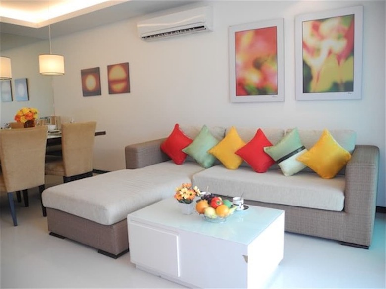 Kamala Regent Modern 2 Bedrooms Apartment