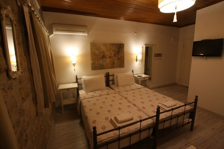 Hotel Imerek Tas Ev Otel