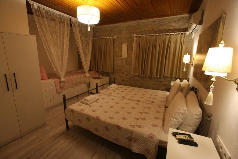 Hotel Imerek Tas Ev Otel