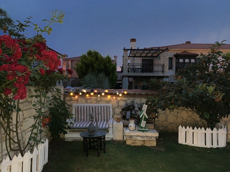 Windmill Alacati Boutique Hotel