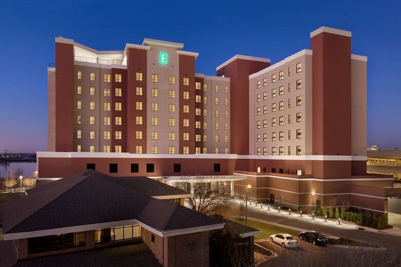 Hotel Embassy Suites By Hilton Wilmington Riverfront
