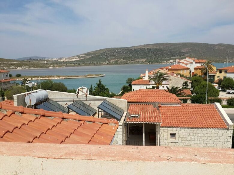 Lapis Port Sorf Hotel
