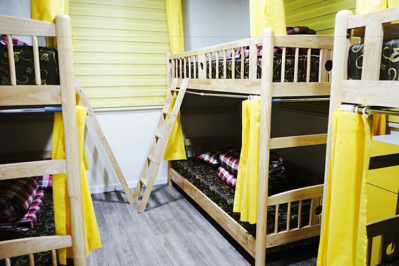 Hostal Onna Guesthouse - Hostel