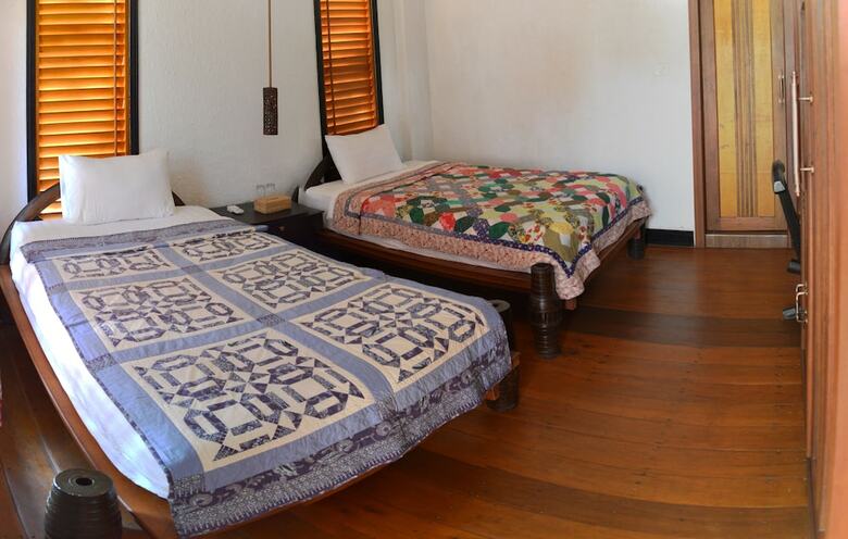 Hotel Romduol Island Chalet