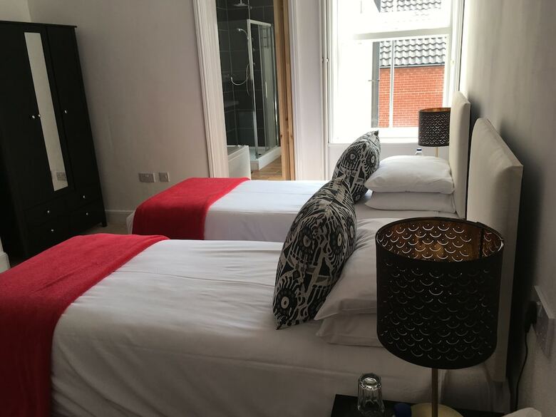 Bed & Breakfast Holway House