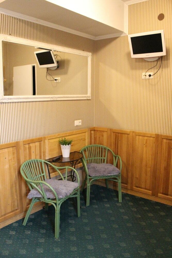 Bed & Breakfast Sleep In Bnb
