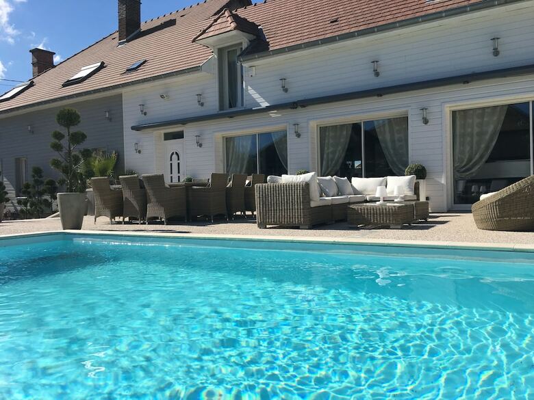Appartement Avec Piscine De La Croix