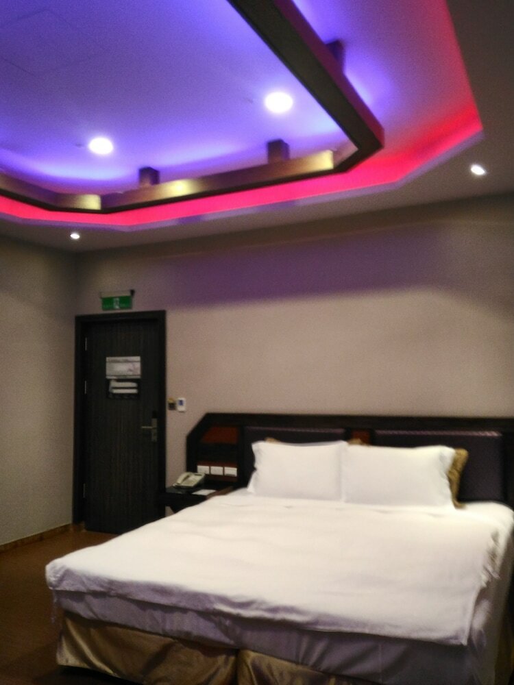 Wei Feng Exquisite Hotel Nanzi Branch