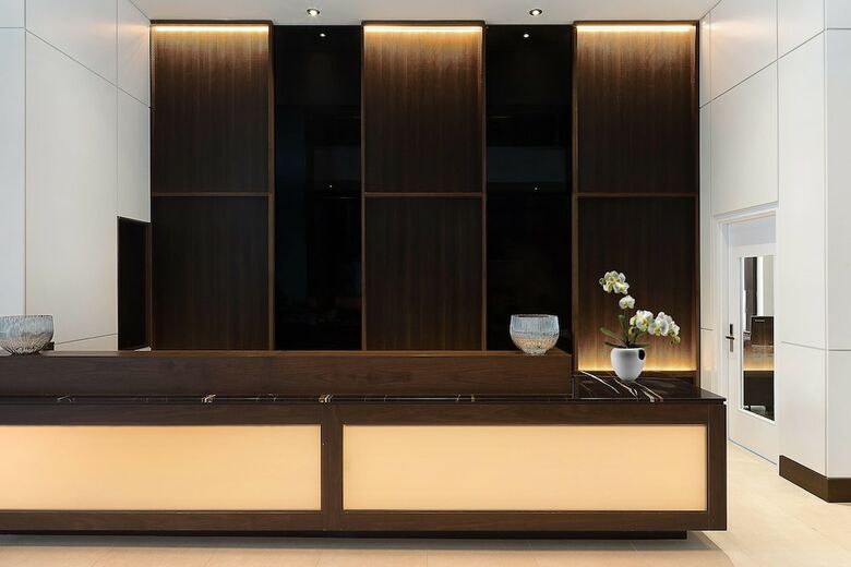 AC Hotel By Marriott Montreal Downtown