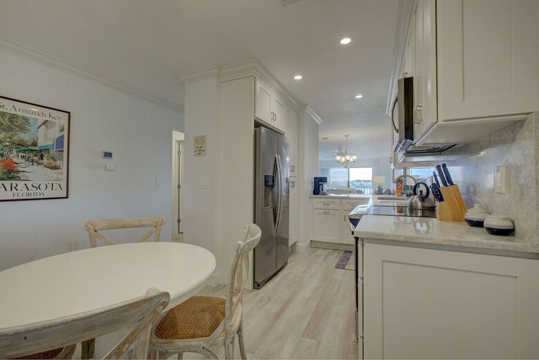 Beach Palms Unit 2b By Anna Maria