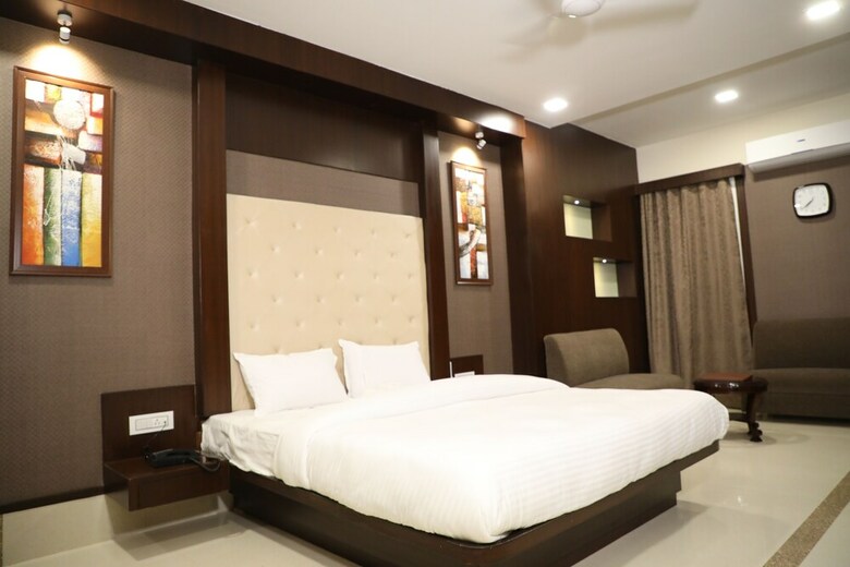 Hotel Anmol Classic