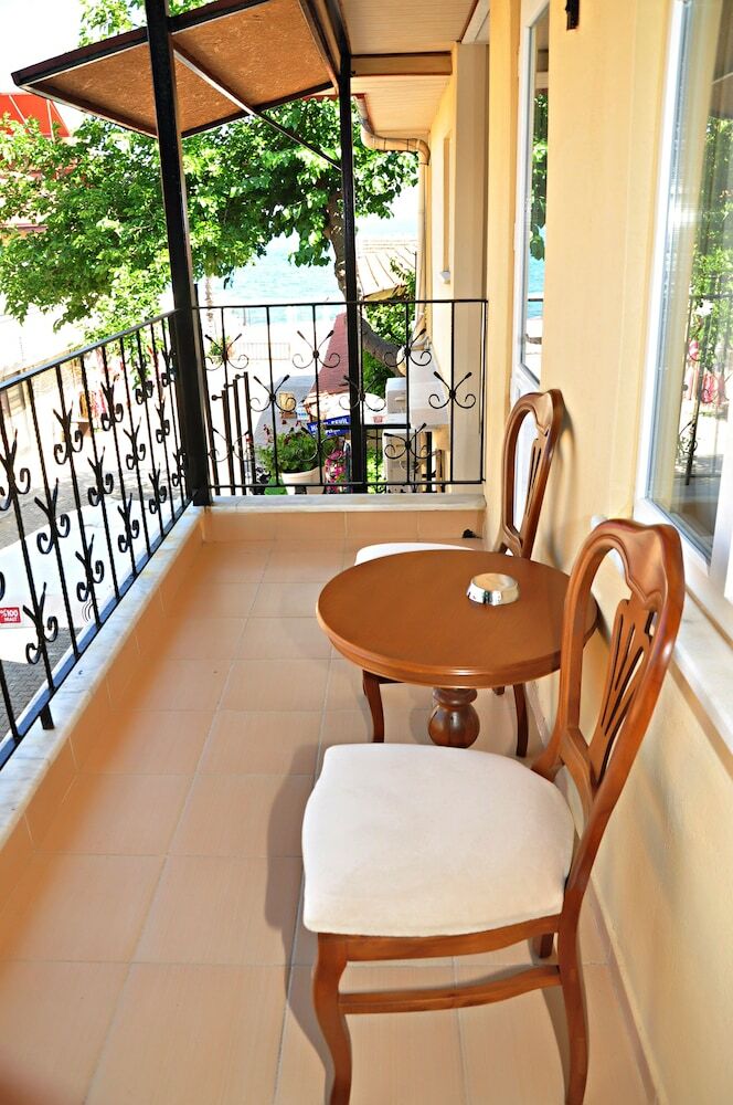 Sevil Hotel