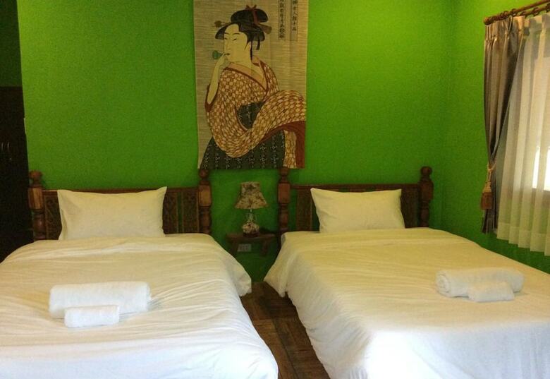Hotel Himawari Restaurant & Cottage