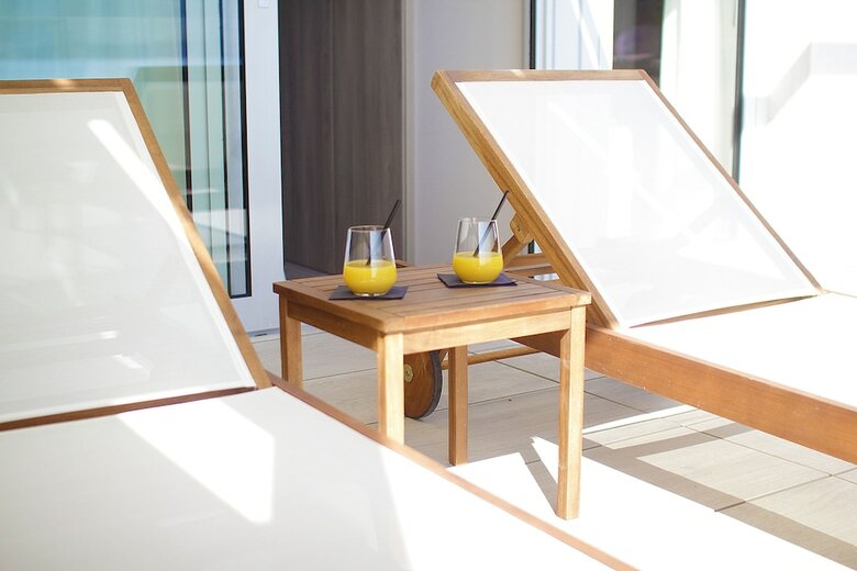 Aparthotel Kalamota Beach House
