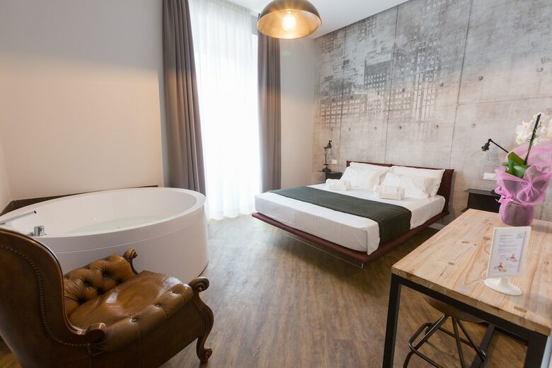 Hotel Ara Suite