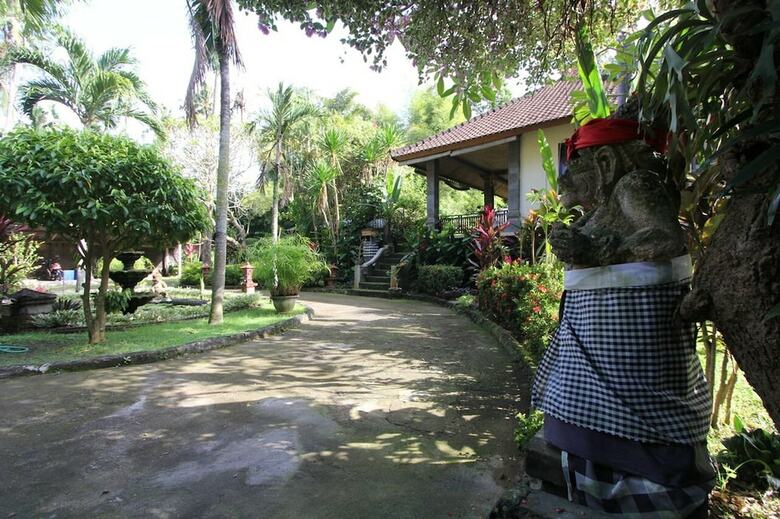 Hotel Dasa Wana Resort