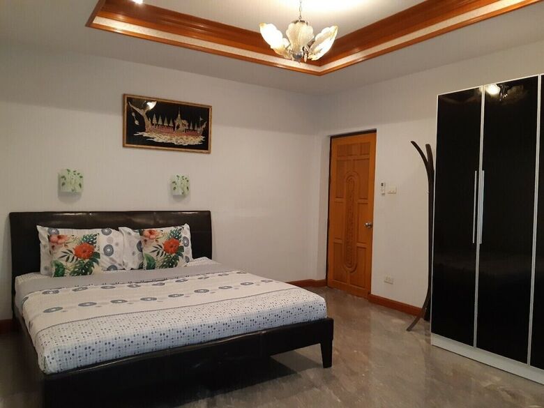 Baan Sudrak Pool Villa Hua Hin