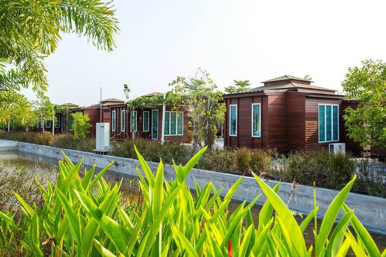 Hotel Prew Lom Chom Nam