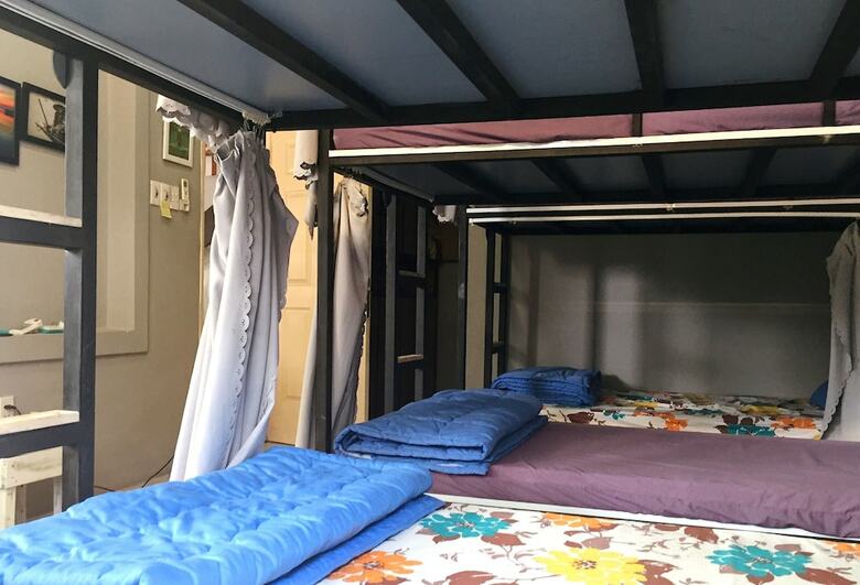 Hostal Bookaholic Beach Hostel