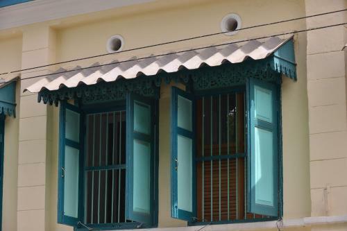 Hotel Neighbor Phuthon Boutique Hostel