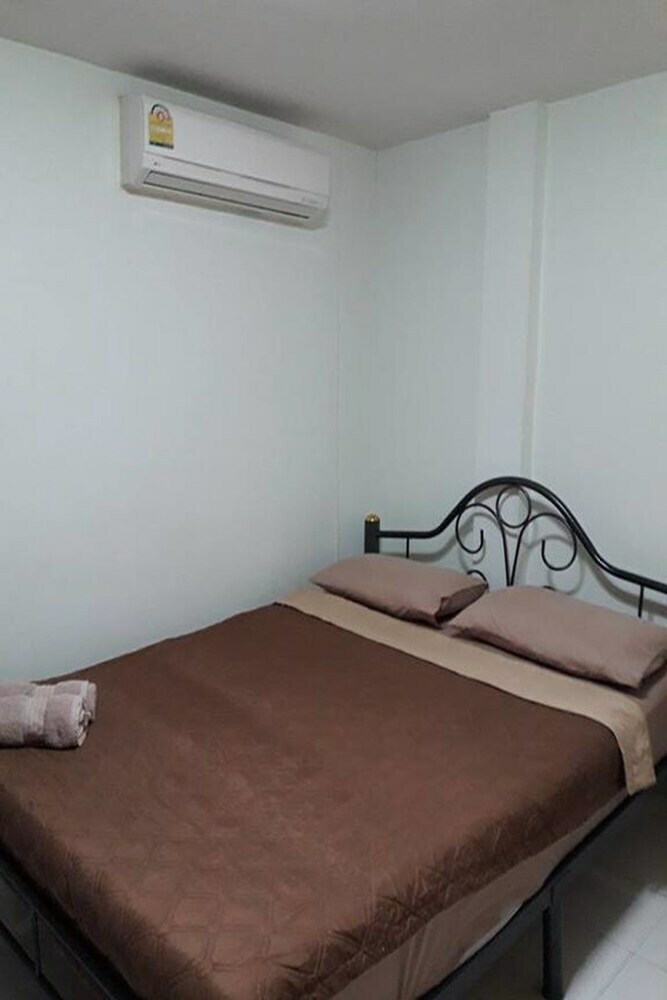 Hotel Chomhaad Guesthouse