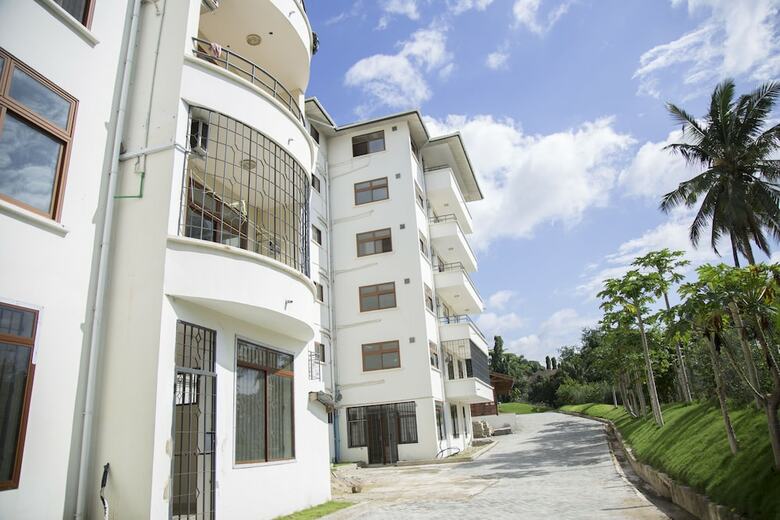 Baobab Hotel Apartment By Zakinn