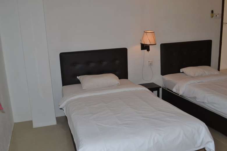 Mutiara Penthouse Hotel