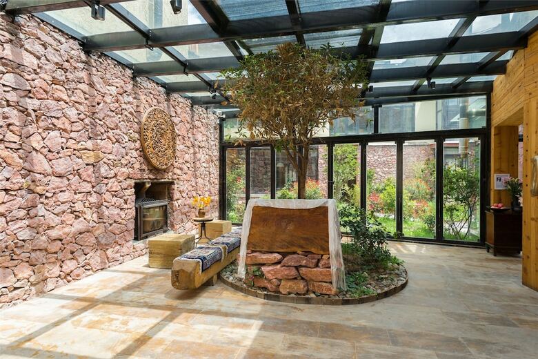 Posada Blossom Hill Inn Shangri-la
