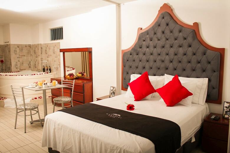 Montreal Magdalena  Del Mar Hotel