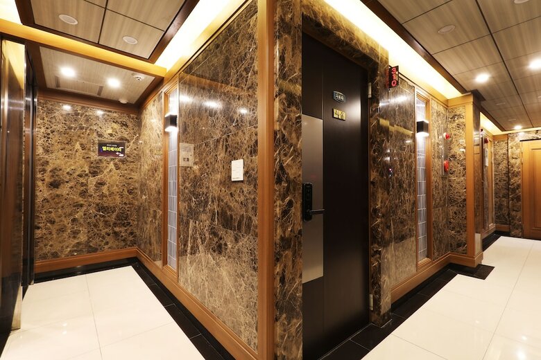 Sm Boutique Hotel