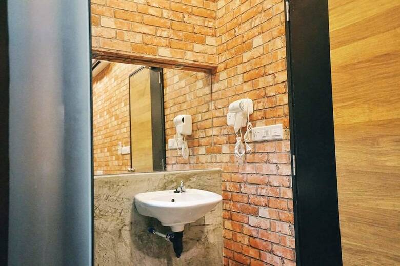 Hostal Cube Bed Station - Hostel