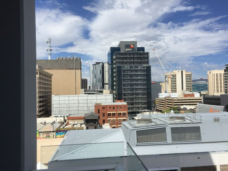 Tasha's Apartments On Morphett