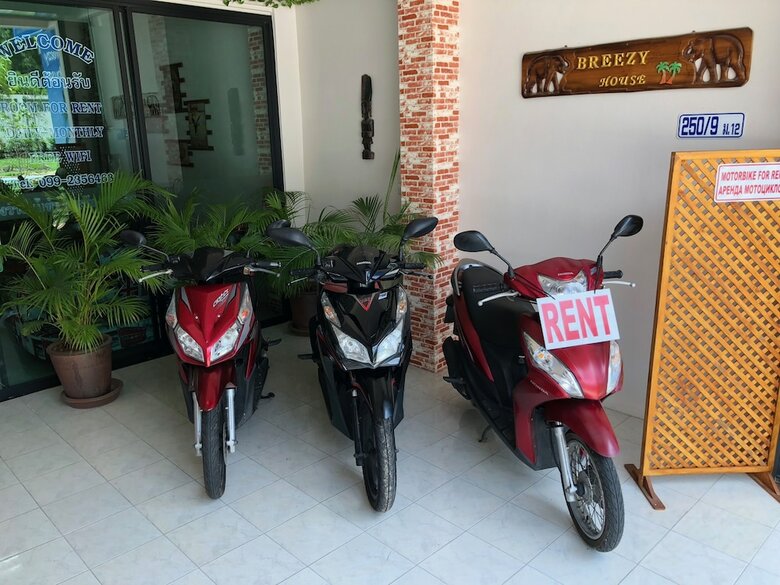 Hotel Breezy House Jomtien
